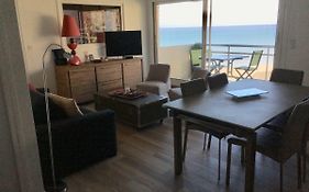 Appartement, Vue Mer A 150M De La Plage